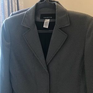 Women’s blazer / suit jacket